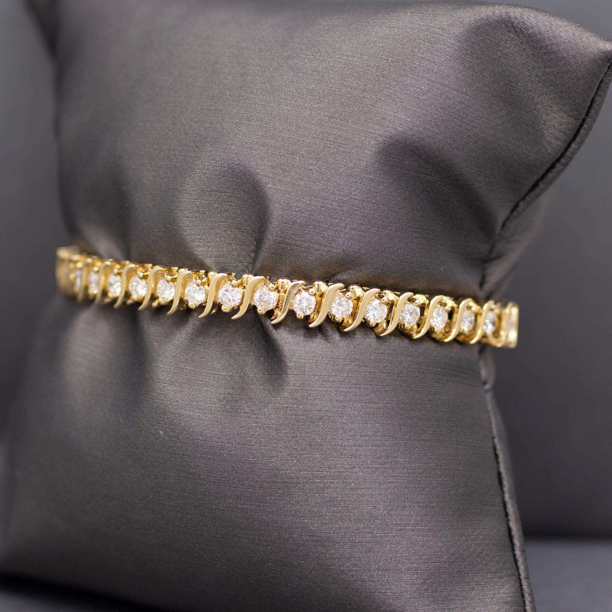 Classic Vintage S Curve Diamond Tennis Bracelet in 14k Yellow Gold 3.80cttw