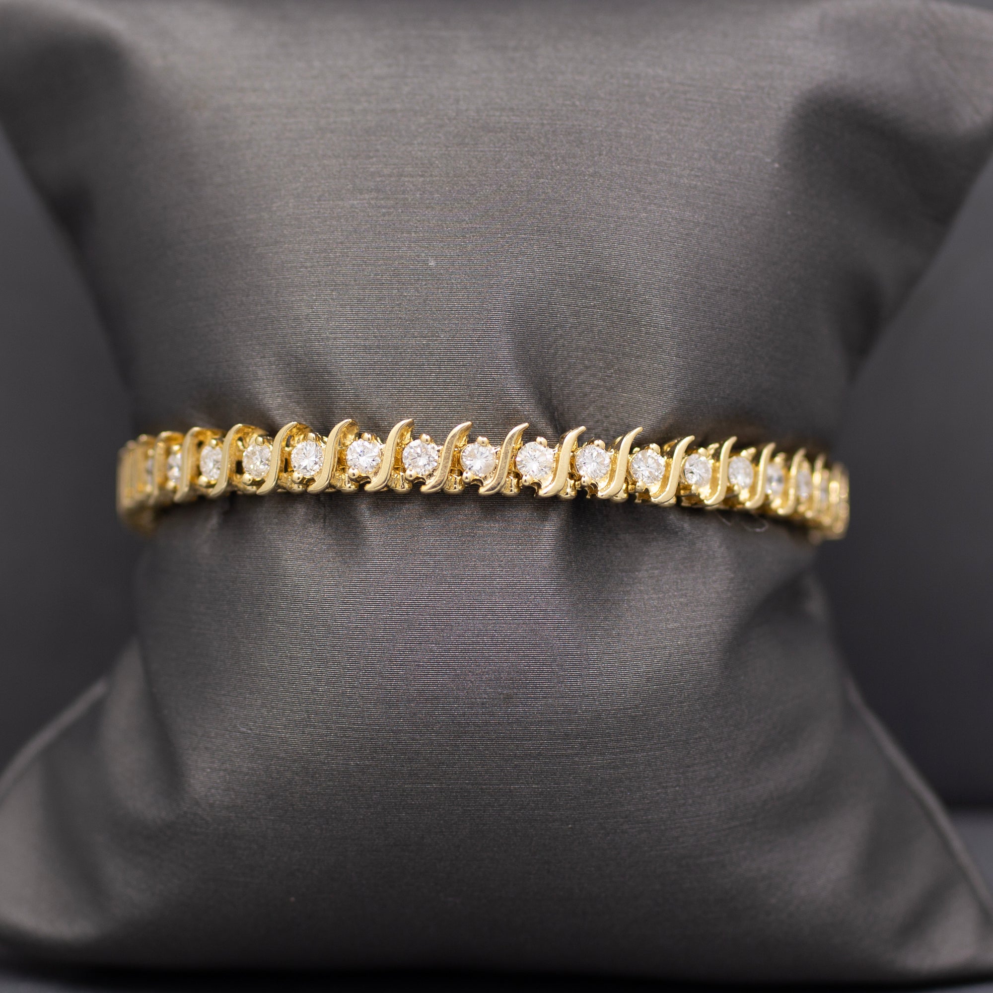 Classic Vintage S Curve Diamond Tennis Bracelet in 14k Yellow Gold 3.80cttw