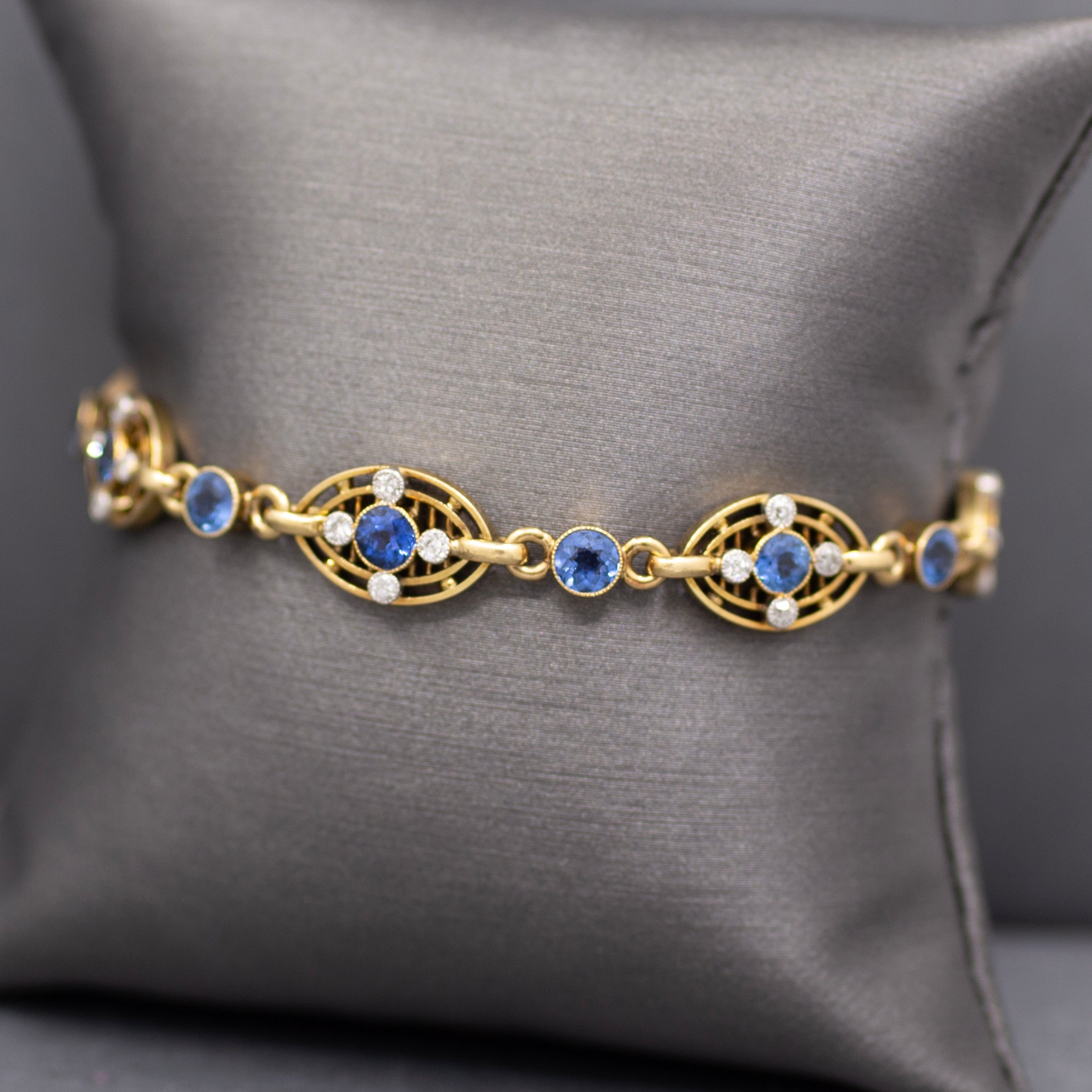 Antique GIA Certified Yogo Blue Sapphire & Old Cut Diamond Bracelet in 14k Yellow Gold