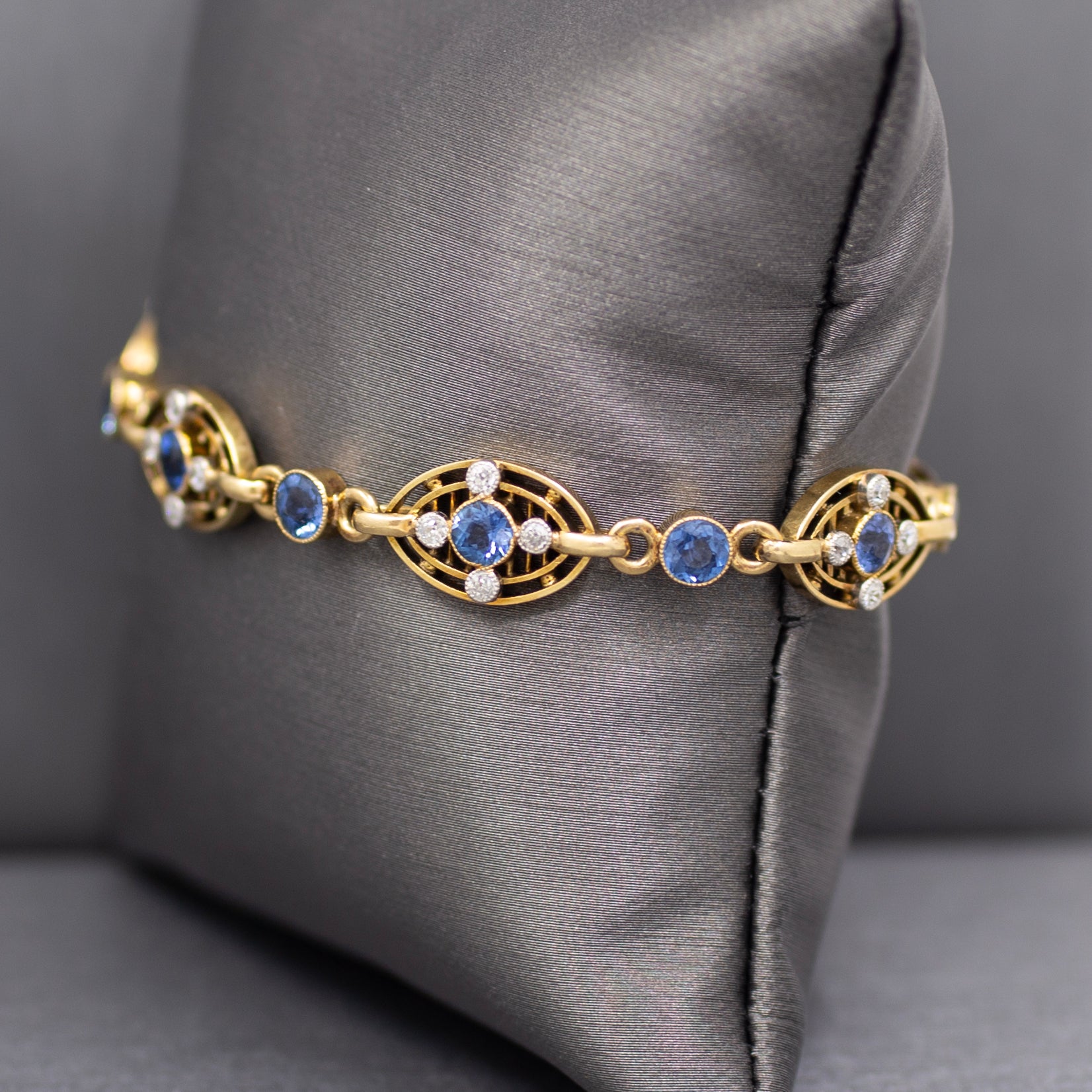 Antique GIA Certified Yogo Blue Sapphire & Old Cut Diamond Bracelet in 14k Yellow Gold