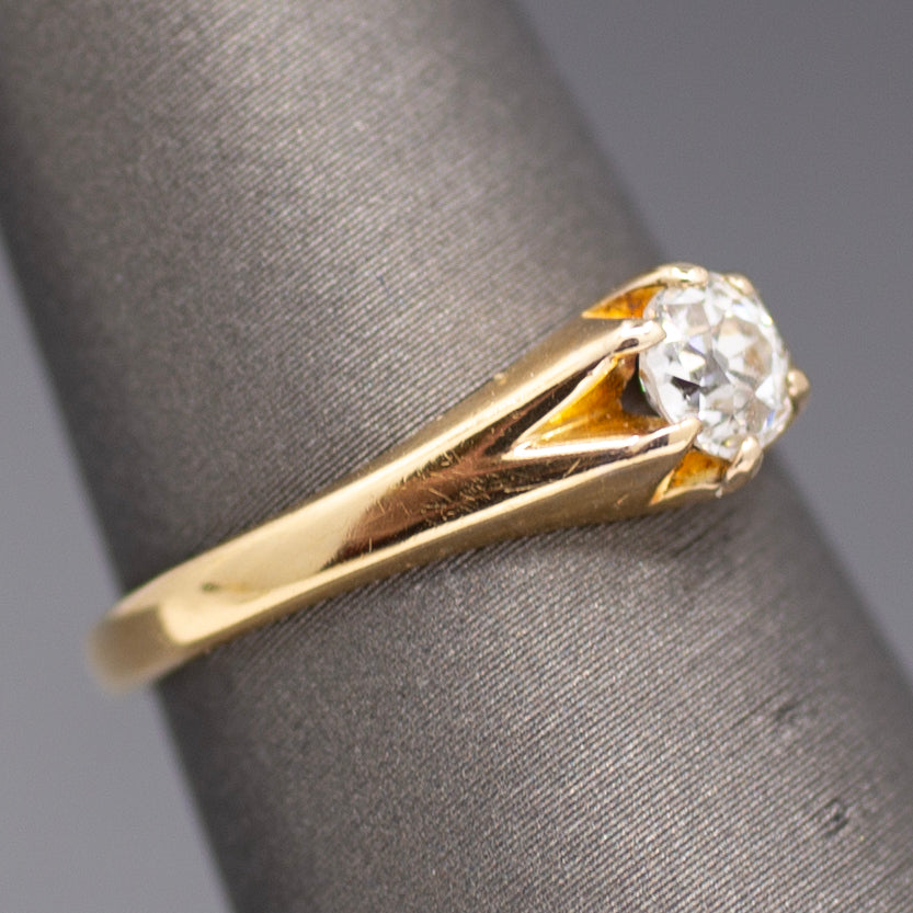 Antique Victorian Old Mine Cut Solitaire Engagement Ring in 18k Yellow Gold
