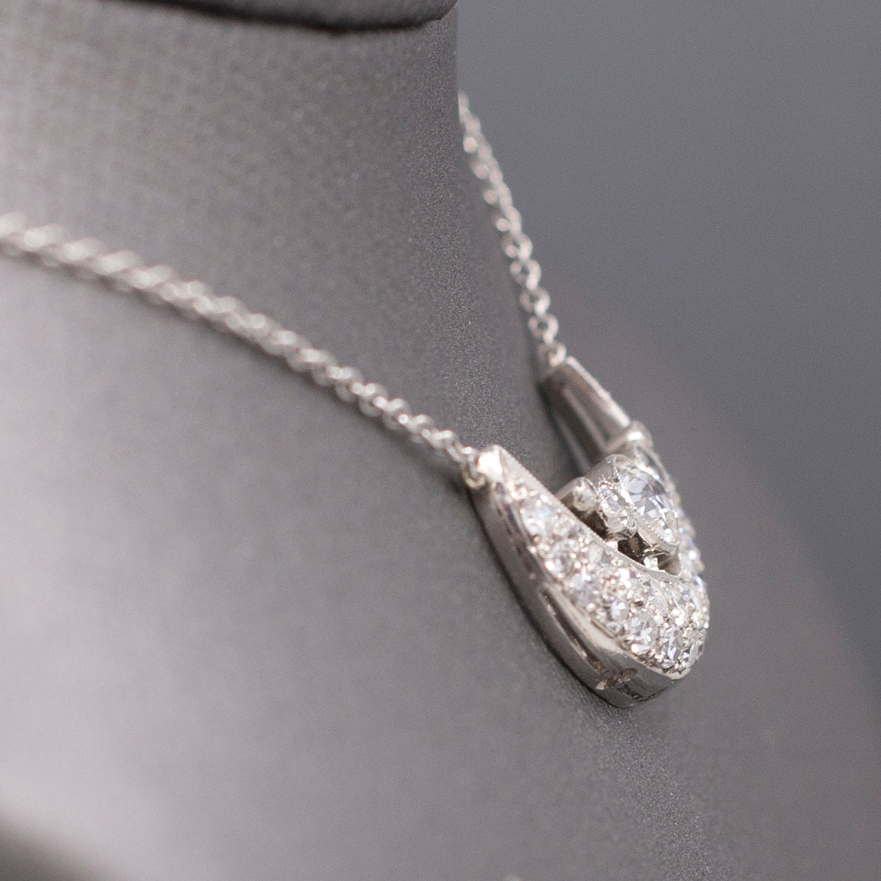 Stunning Art Deco Old European Cut Diamond Crescent Moon Necklace in Platinum