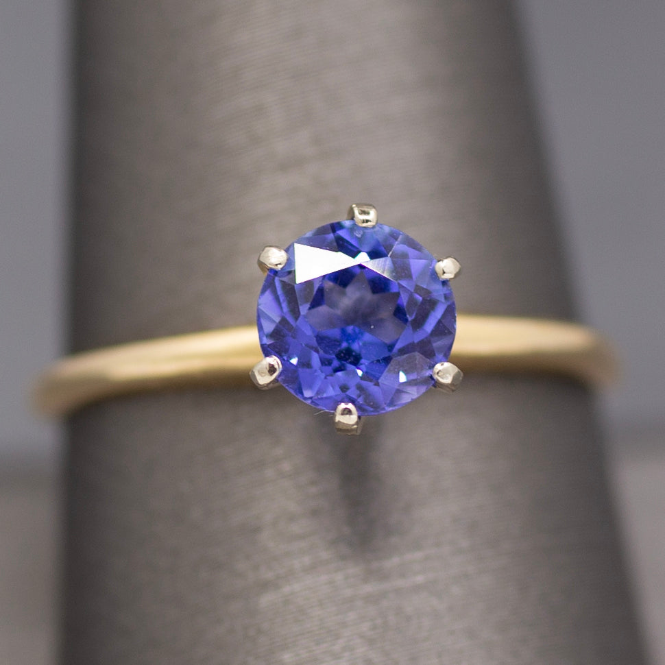 Sparkling Round Tanzanite Solitaire Ring in 14k Yellow Gold