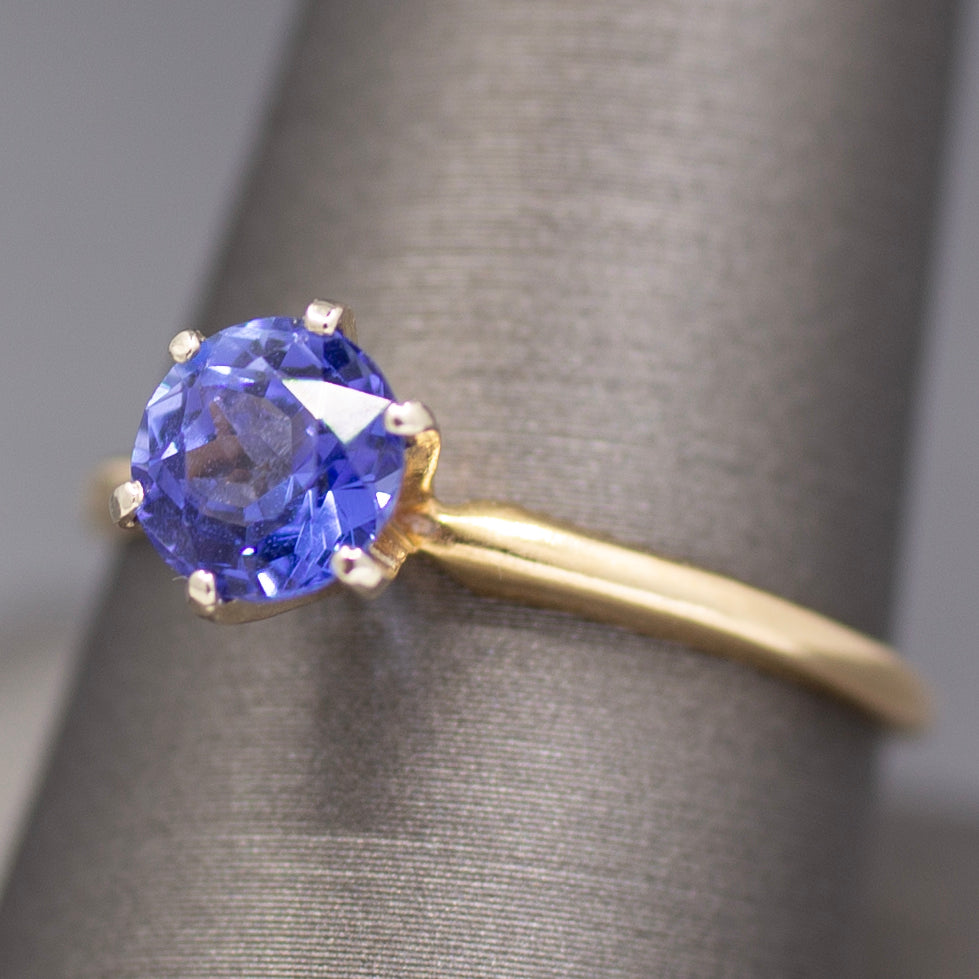 Sparkling Round Tanzanite Solitaire Ring in 14k Yellow Gold
