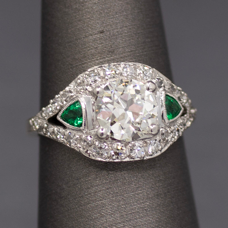 Late Art Deco Old European Cut Diamond and Natural Emerald Ring in Platinum