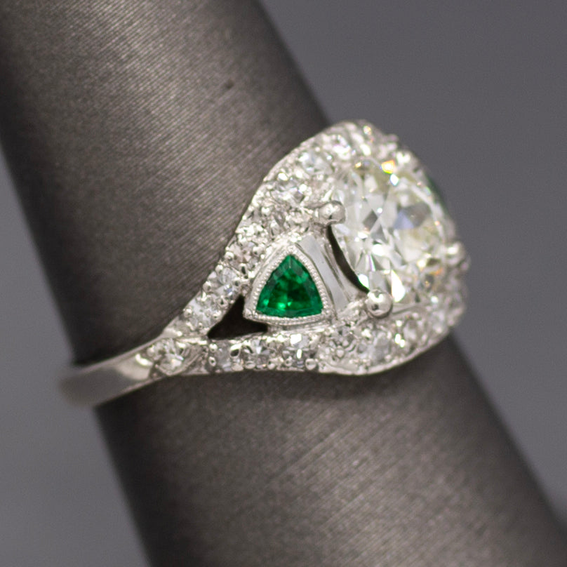 Late Art Deco Old European Cut Diamond and Natural Emerald Ring in Platinum