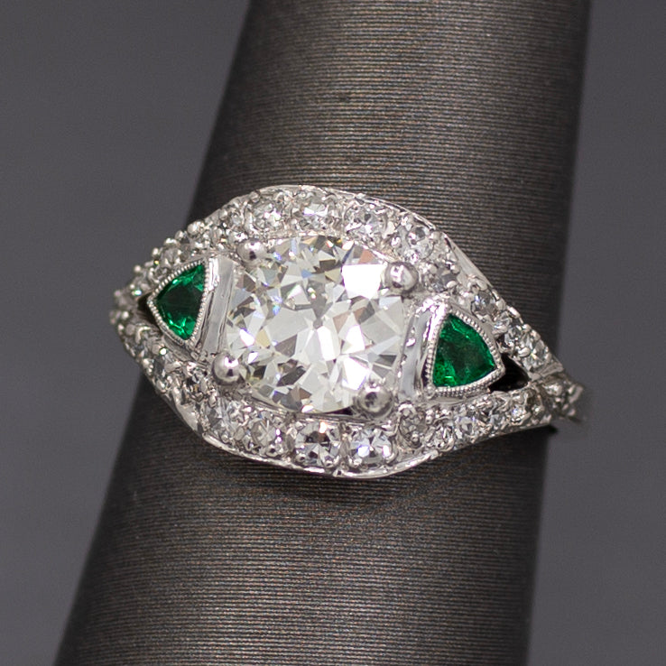 Late Art Deco Old European Cut Diamond and Natural Emerald Ring in Platinum