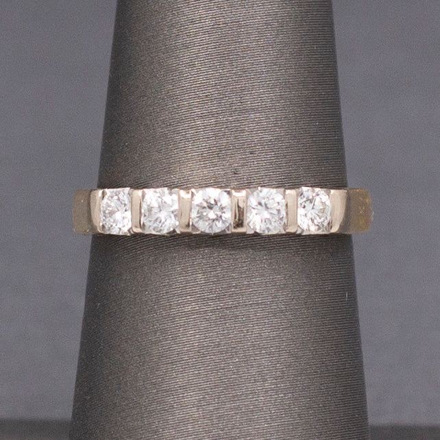 Five Stone Round Diamond Bar Set Band Ring in 18k Yellow Gold