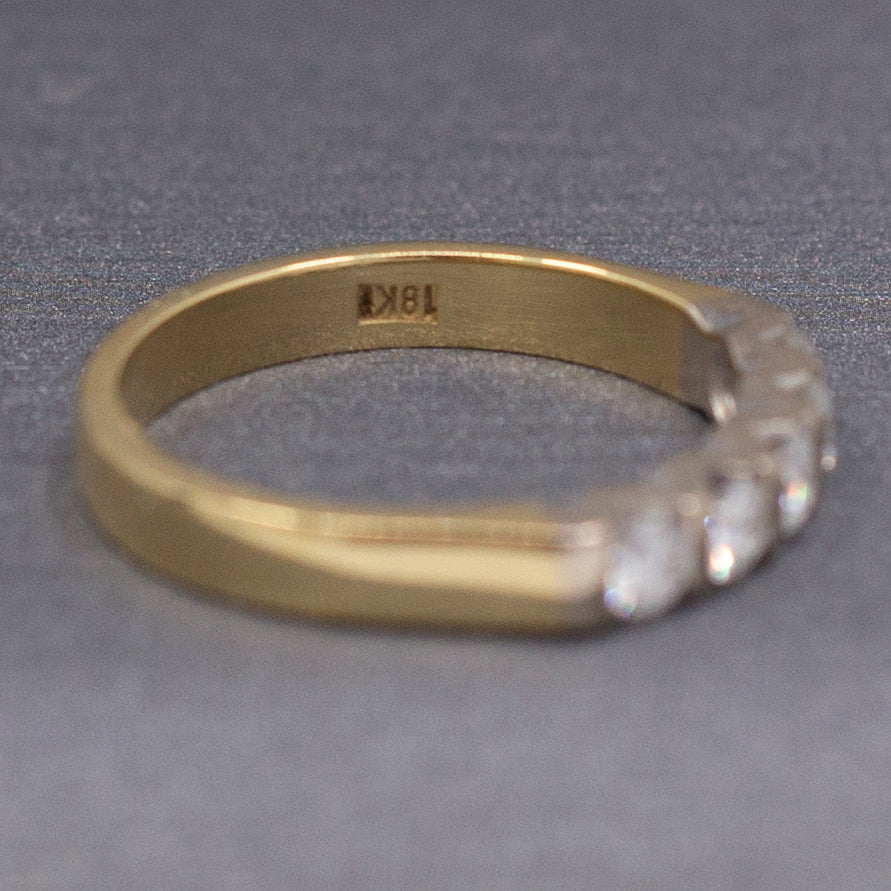 Five Stone Round Diamond Bar Set Band Ring in 18k Yellow Gold