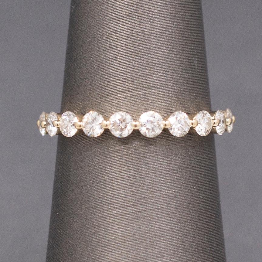 Vintage Diamond Shared Prong Set Wedding Stackable Band Ring in 14k Yellow Gold
