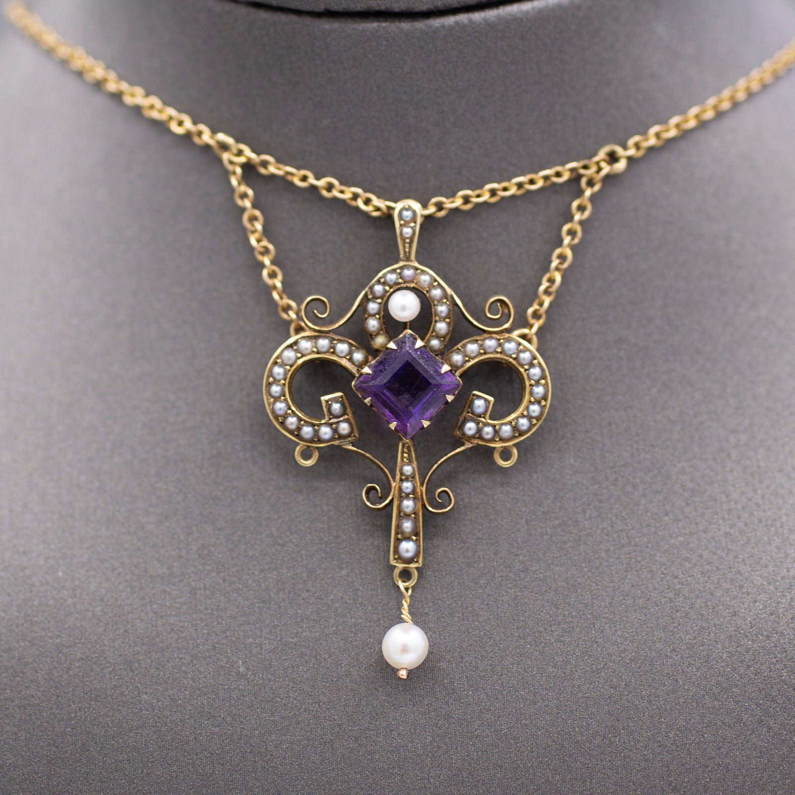 Victorian Amethyst and Seed Pearl Pendant Necklace in 14k Yellow Gold