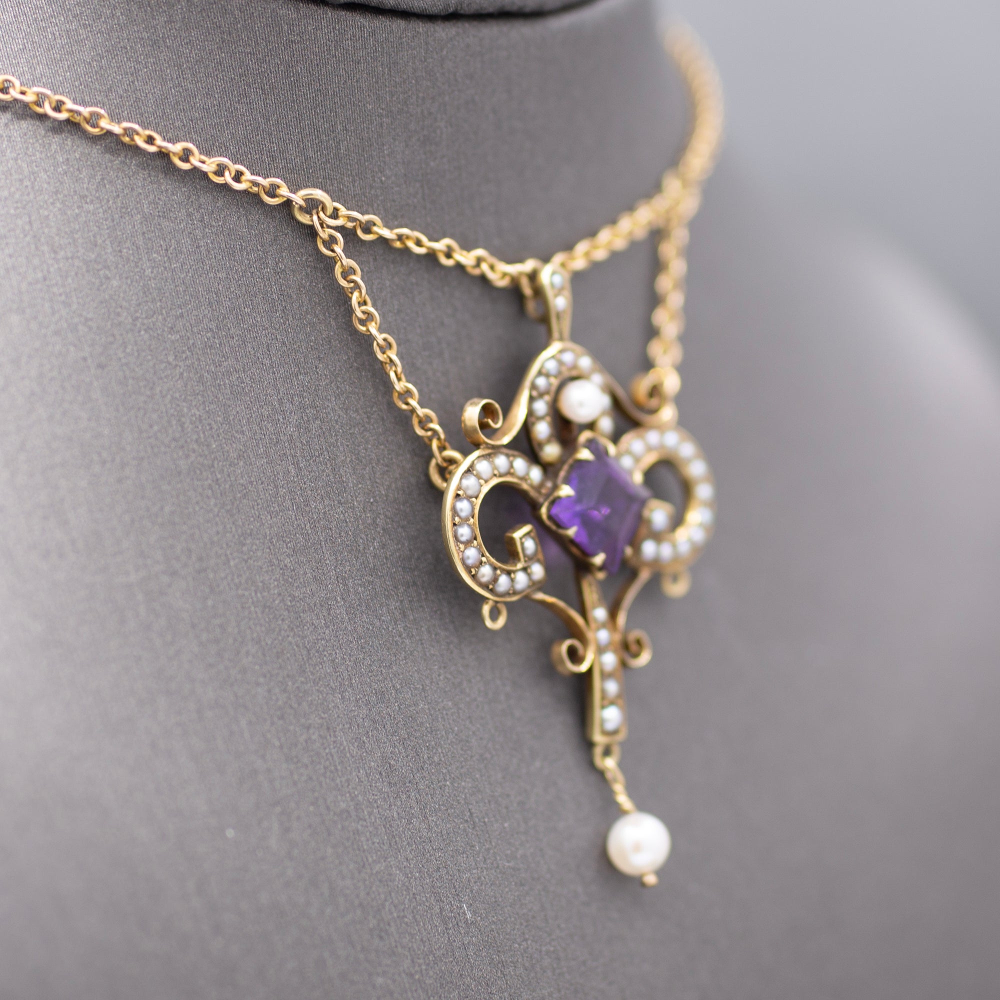 Victorian Amethyst and Seed Pearl Pendant Necklace in 14k Yellow Gold