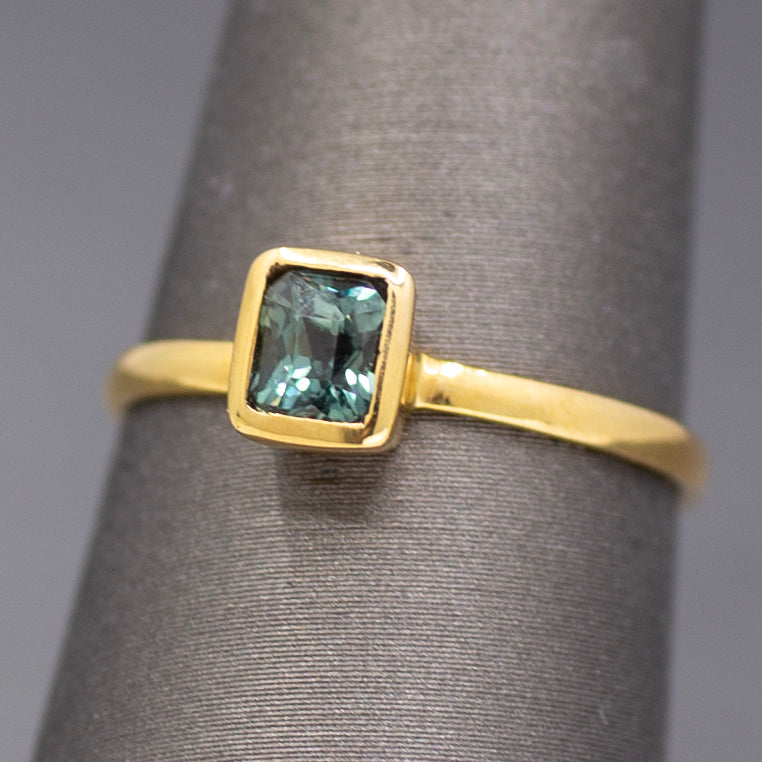Handcrafted Bezel Set Teal Green Sapphire Solitaire Ring in 18k Yellow Gold