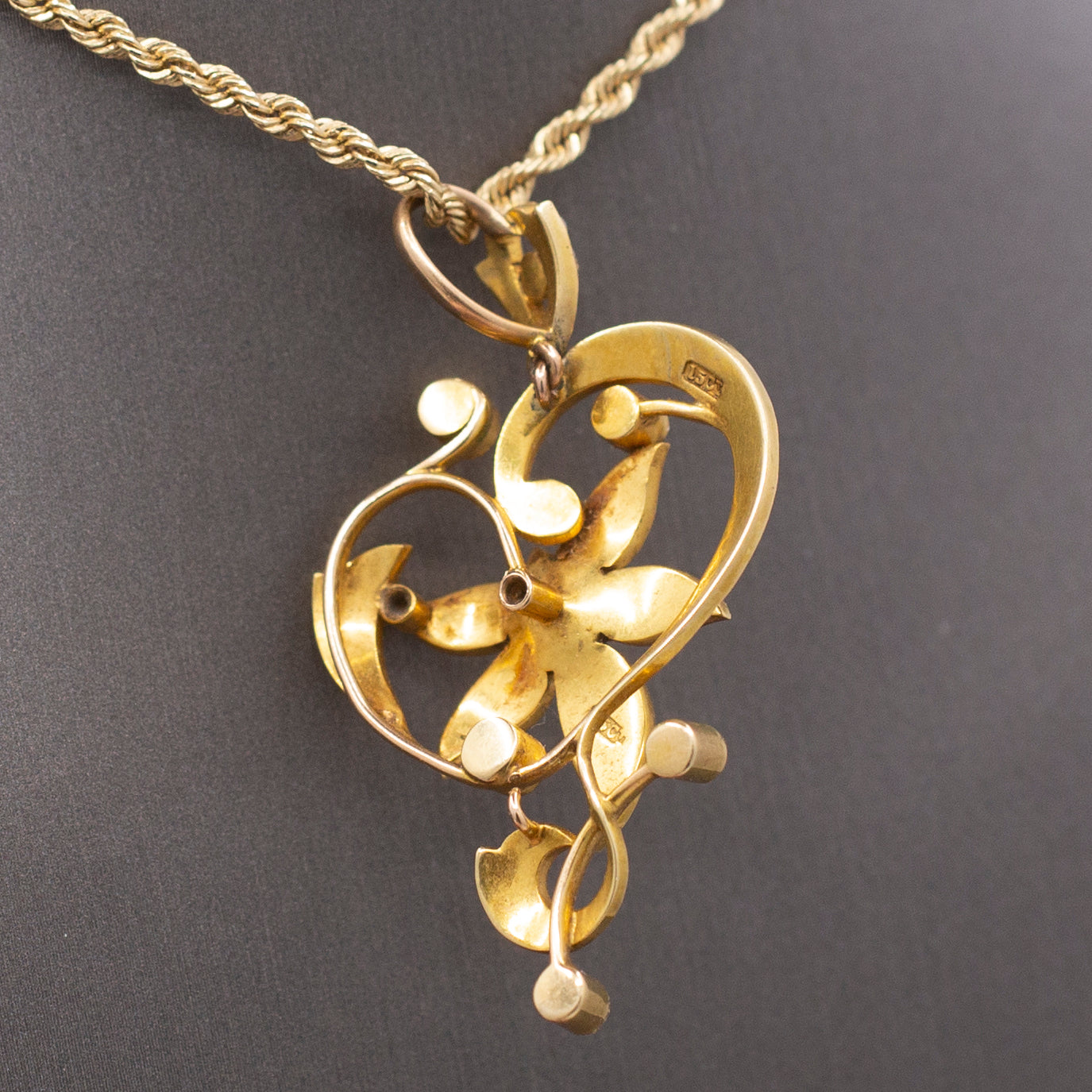 Art Nouveau Pearl Dangle Pendant in 15k Yellow Gold