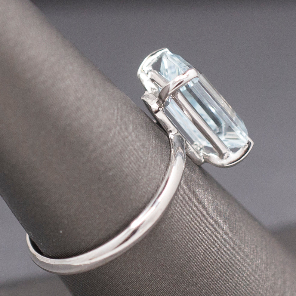 Vintage Emerald Cut Aquamarine Solitaire Ring in 18k White Gold