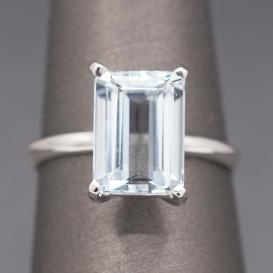 Vintage Emerald Cut Aquamarine Solitaire Ring in 18k White Gold