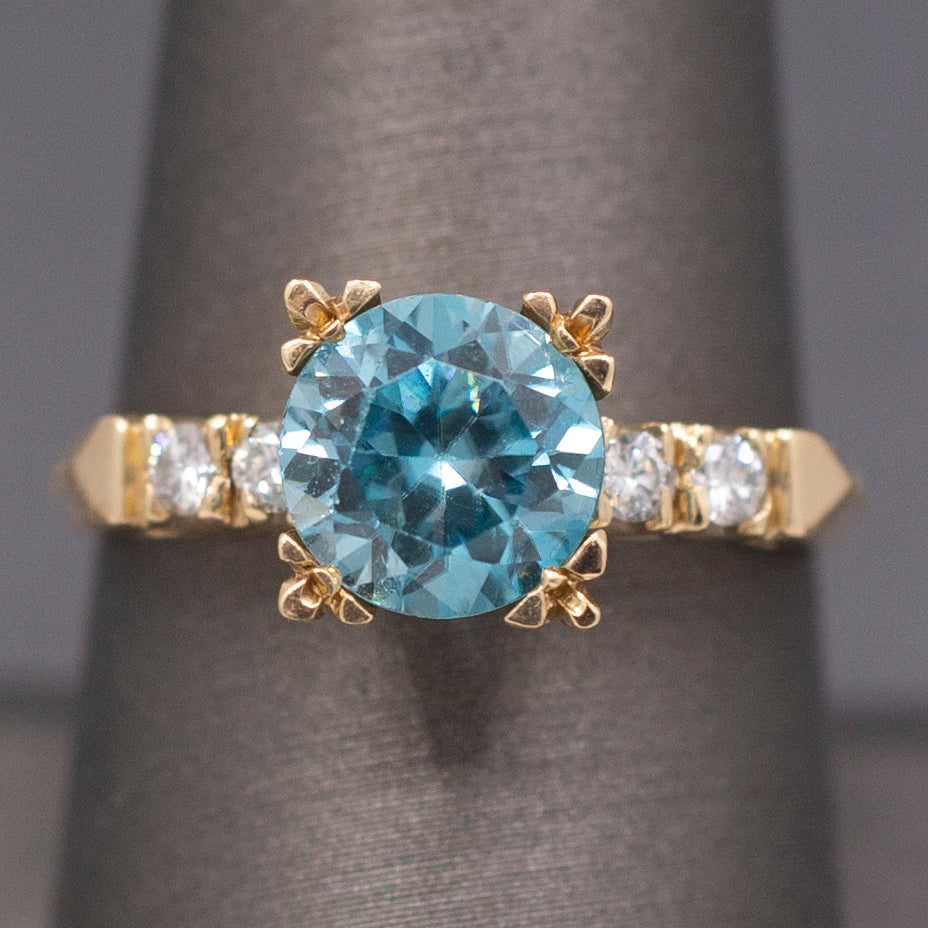 Vintage 1940s Blue Zircon and Diamond Ring in 14k Yellow Gold