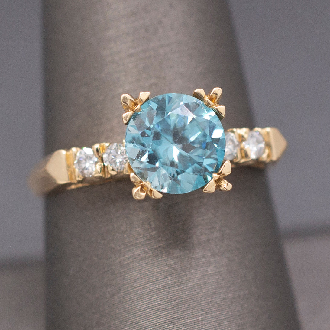 Vintage 1940s Blue Zircon and Diamond Ring in 14k Yellow Gold