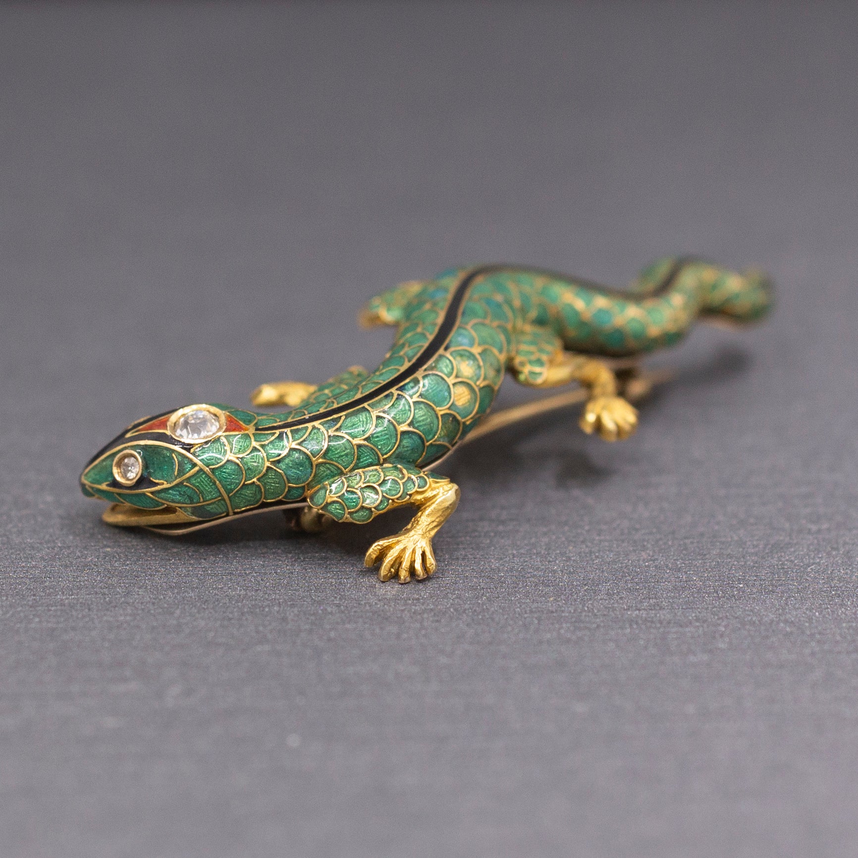 Antique Victorian Gecko Lizard Brooch Pin in Enamel and Old Cut Diamonds 14k