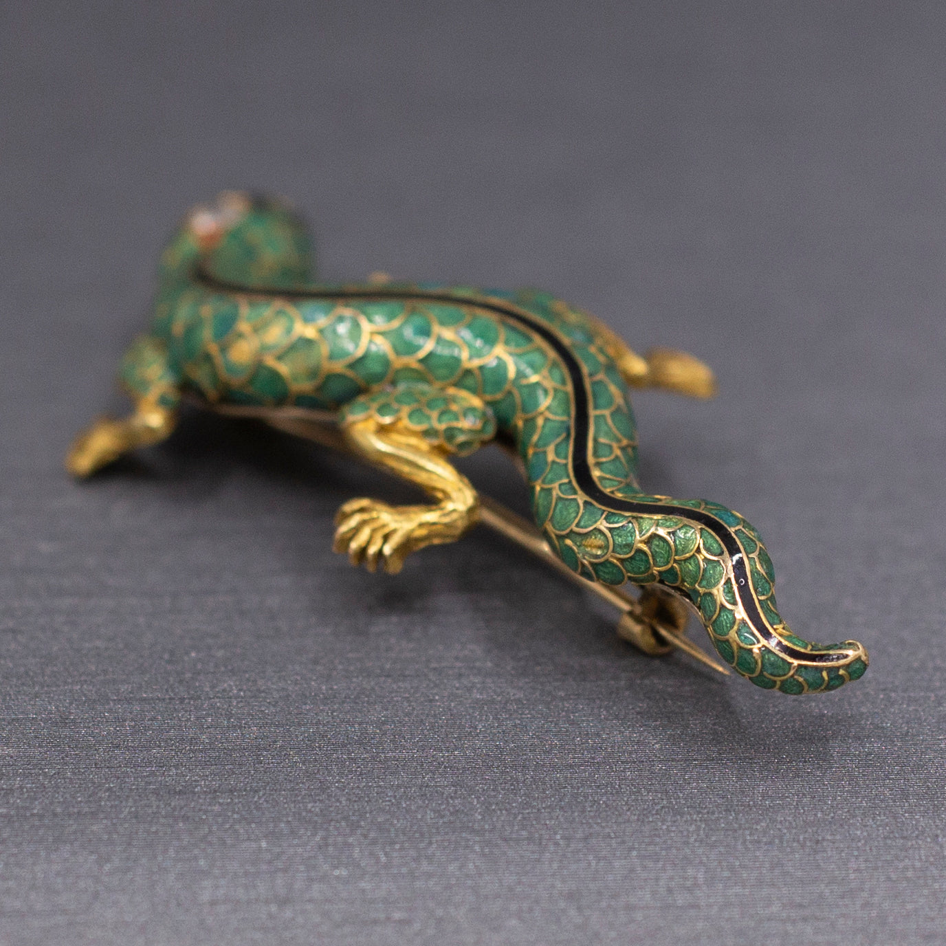 Antique Victorian Gecko Lizard Brooch Pin in Enamel and Old Cut Diamonds 14k