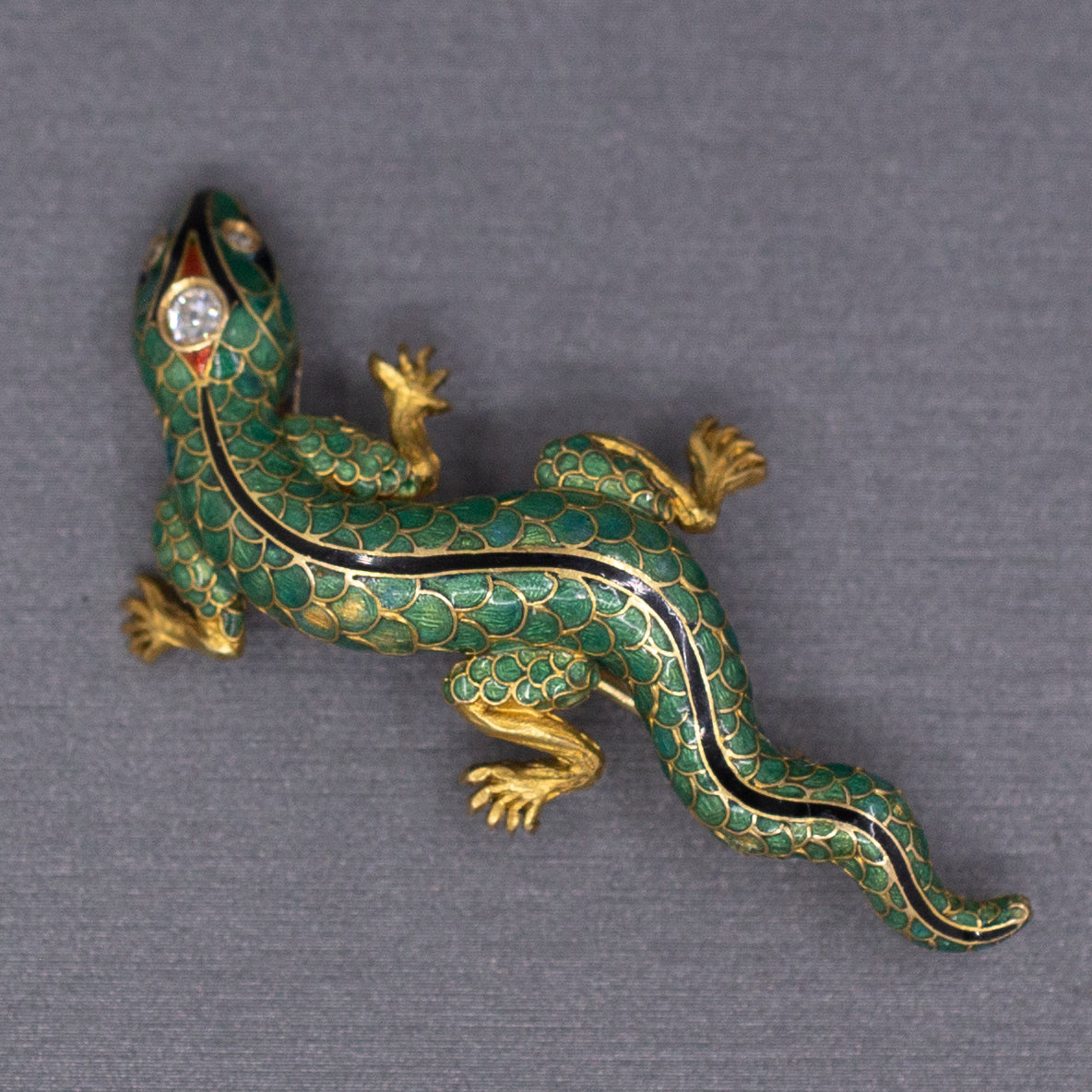 Antique Victorian Gecko Lizard Brooch Pin in Enamel and Old Cut Diamonds 14k