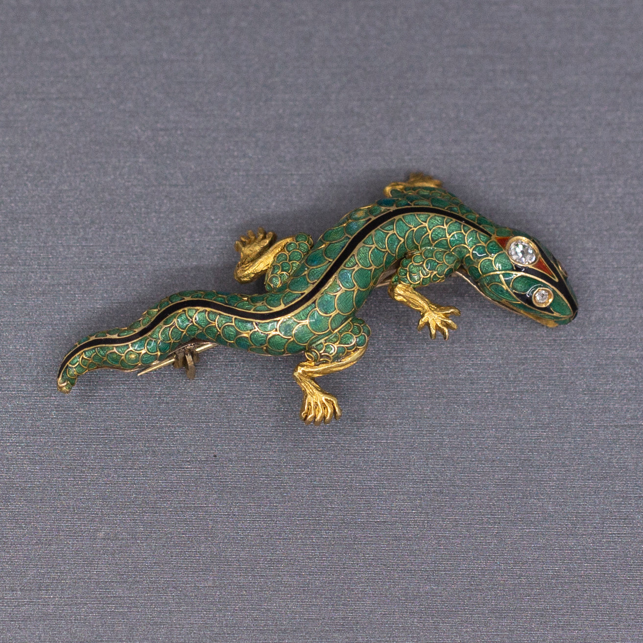 Antique Victorian Gecko Lizard Brooch Pin in Enamel and Old Cut Diamonds 14k