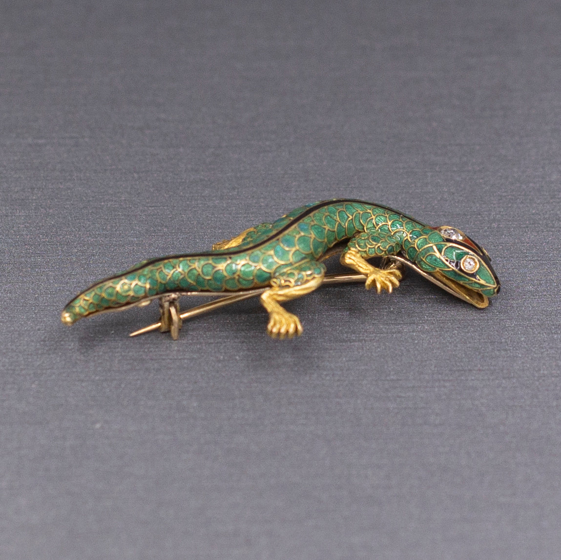 Antique Victorian Gecko Lizard Brooch Pin in Enamel and Old Cut Diamonds 14k