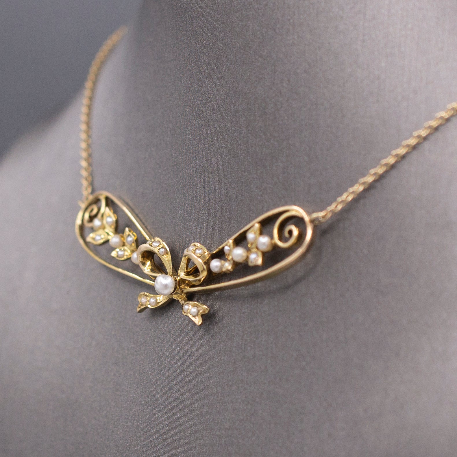 Antique Art Nouveau Seed Pearl Ribbon Bow Necklace in 14k Yellow Gold