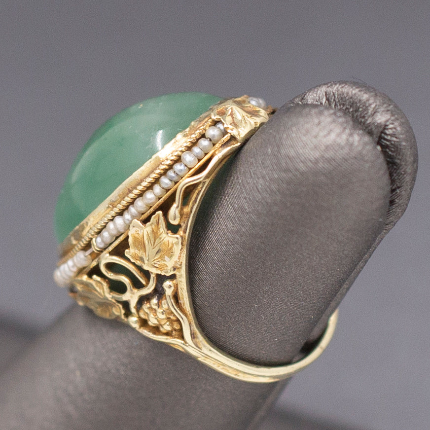 Antique Art Nouveau Jade and Pearl Leaf and Vine Ring in 14k Yellow Gold