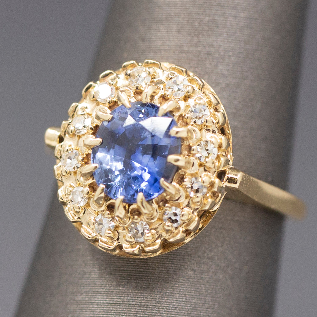 Gorgeous Vintage Cornflower Blue Sapphire and Diamond Ring in 14k Yellow Gold