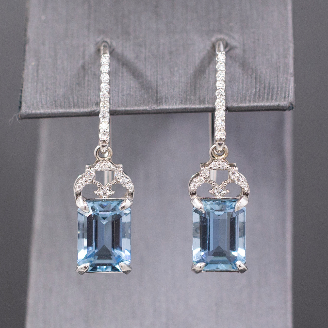 Absolutely Stunning Aquamarine and Diamond Dangle Earrings in 14k White Gold