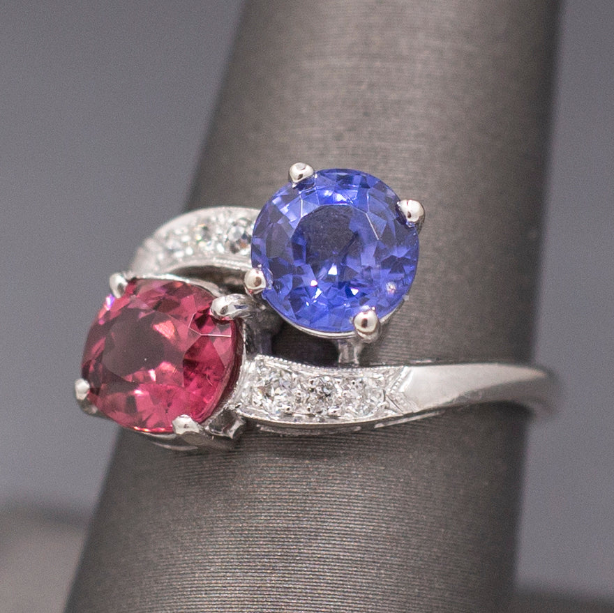 Mid-Century Modern Violet Sapphire and Pink Tourmaline Bypass Moi et Toi Ring in Platinum