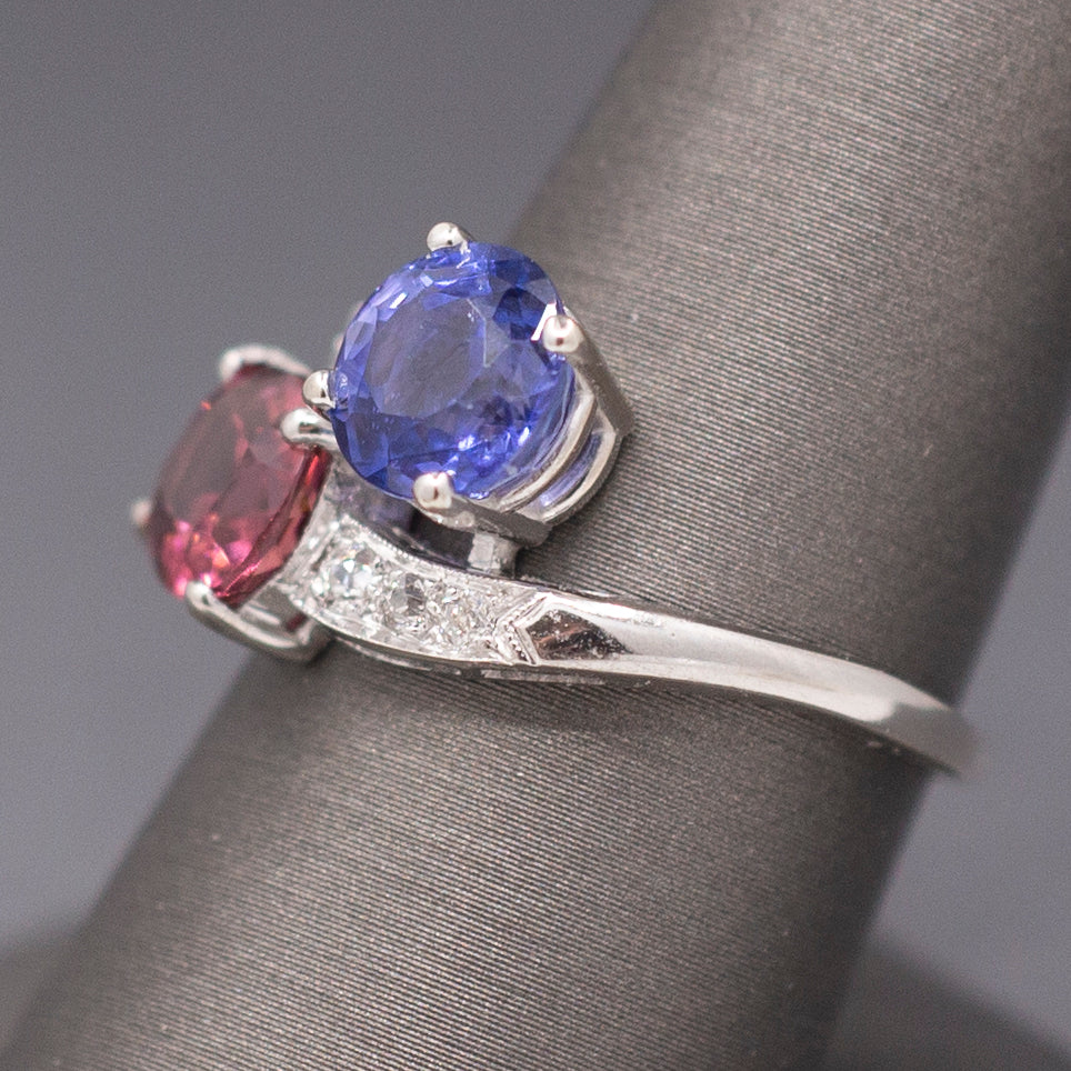 Mid-Century Modern Violet Sapphire and Pink Tourmaline Bypass Moi et Toi Ring in Platinum