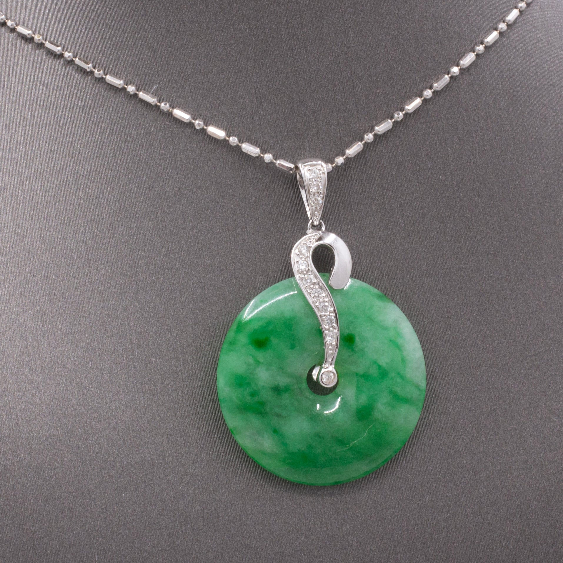 Vintage Deep Green Jadeite Jade Disc with Diamonds Necklace in 18k White Gold