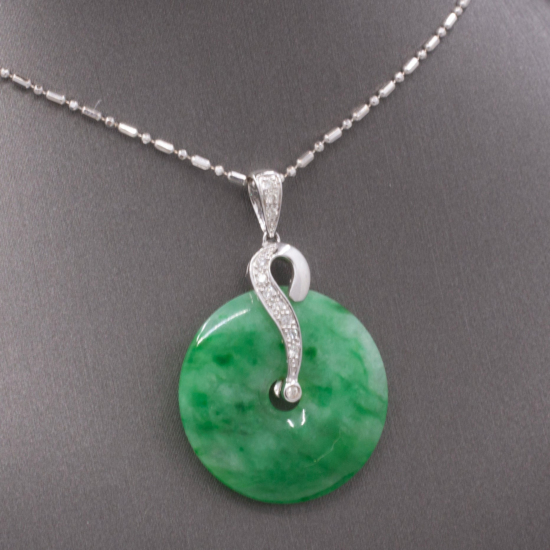 Vintage Deep Green Jadeite Jade Disc with Diamonds Necklace in 18k White Gold