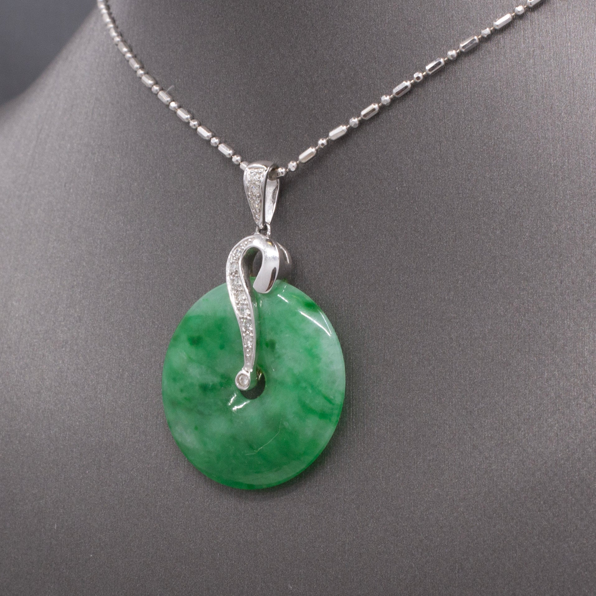 Vintage Deep Green Jadeite Jade Disc with Diamonds Necklace in 18k White Gold