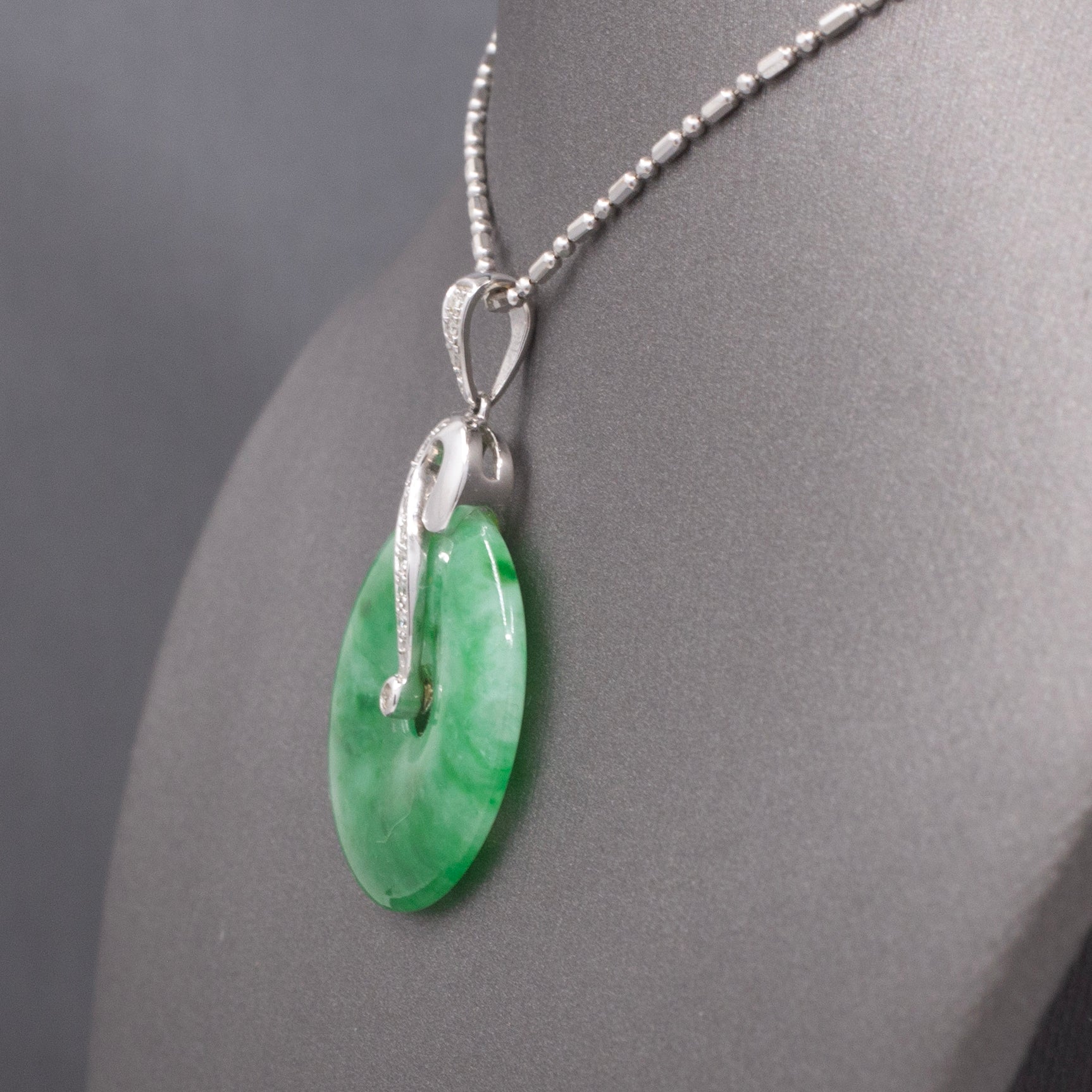 Vintage Deep Green Jadeite Jade Disc with Diamonds Necklace in 18k White Gold