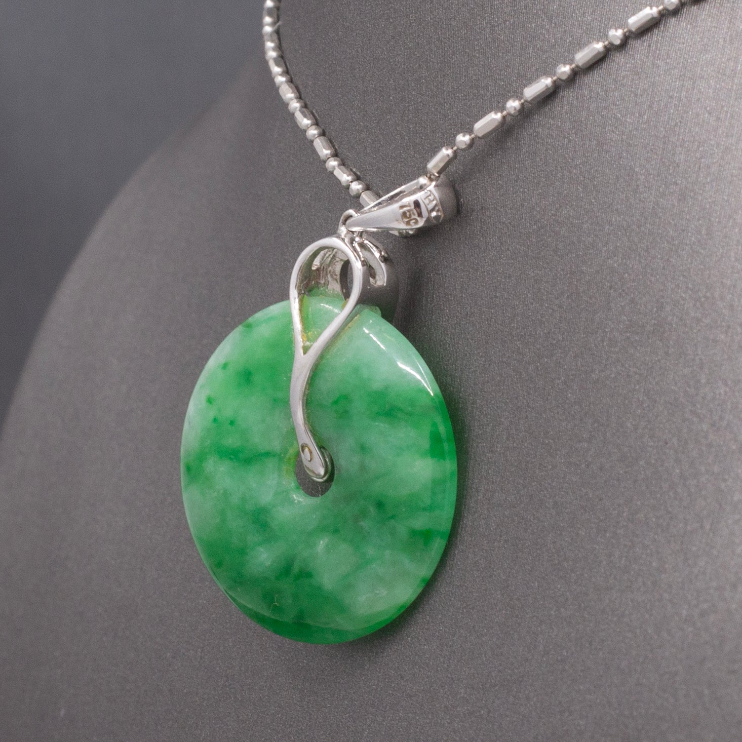 Vintage Deep Green Jadeite Jade Disc with Diamonds Necklace in 18k White Gold