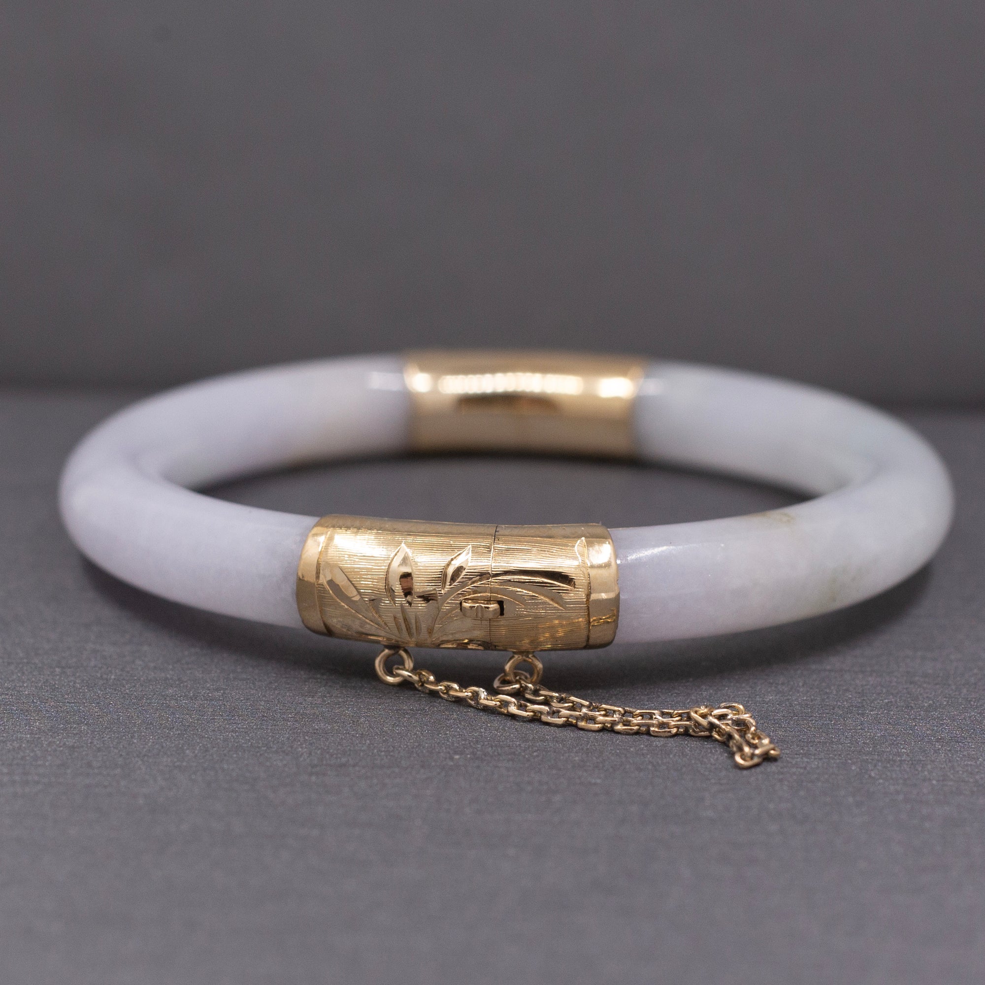 Vintage Type A Jadeite Jade Untreated Round Bangle in 14k Yellow Gold