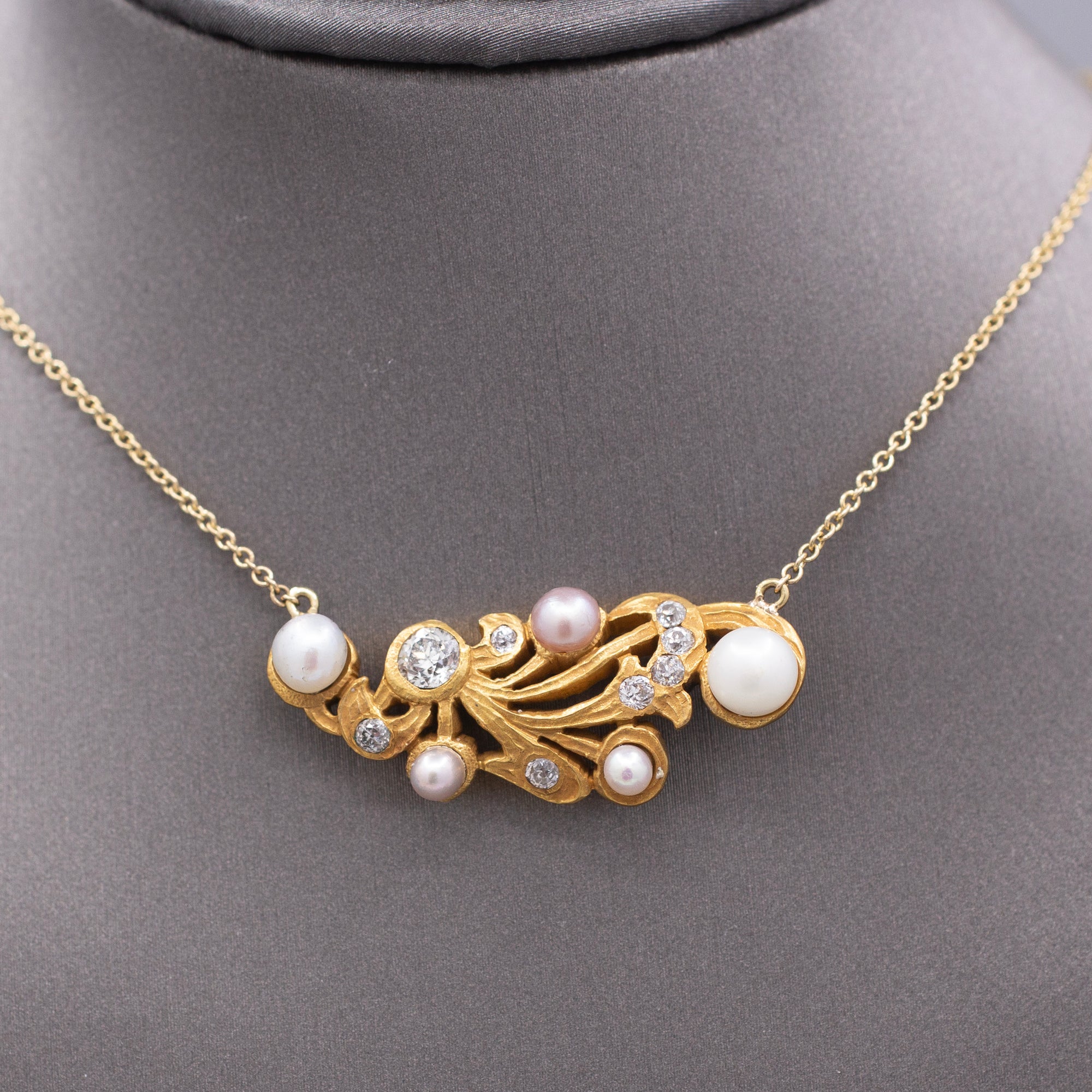 Exquisite Art Nouveau Diamond and Pearl Necklace in 14k Yellow Gold