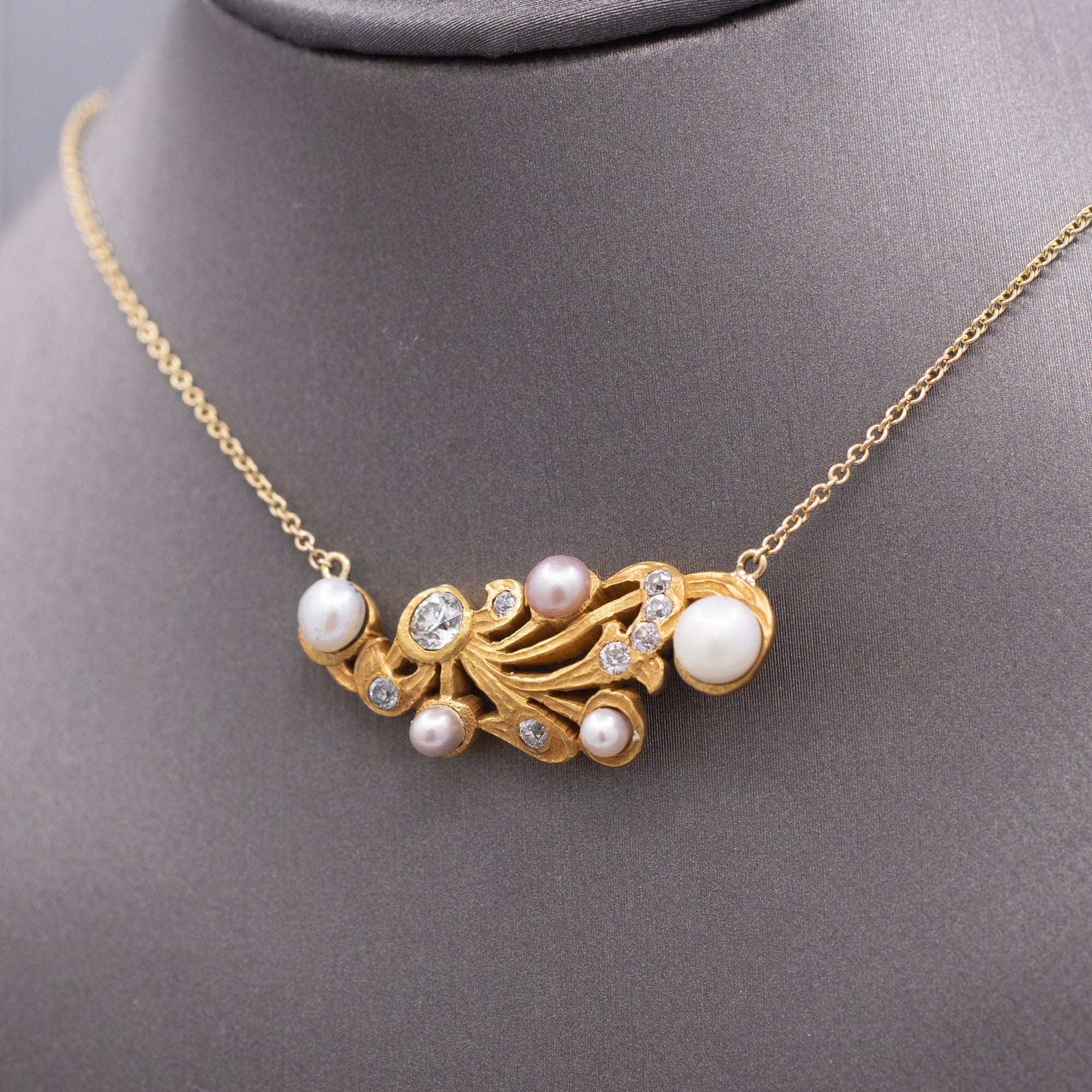 Exquisite Art Nouveau Diamond and Pearl Necklace in 14k Yellow Gold