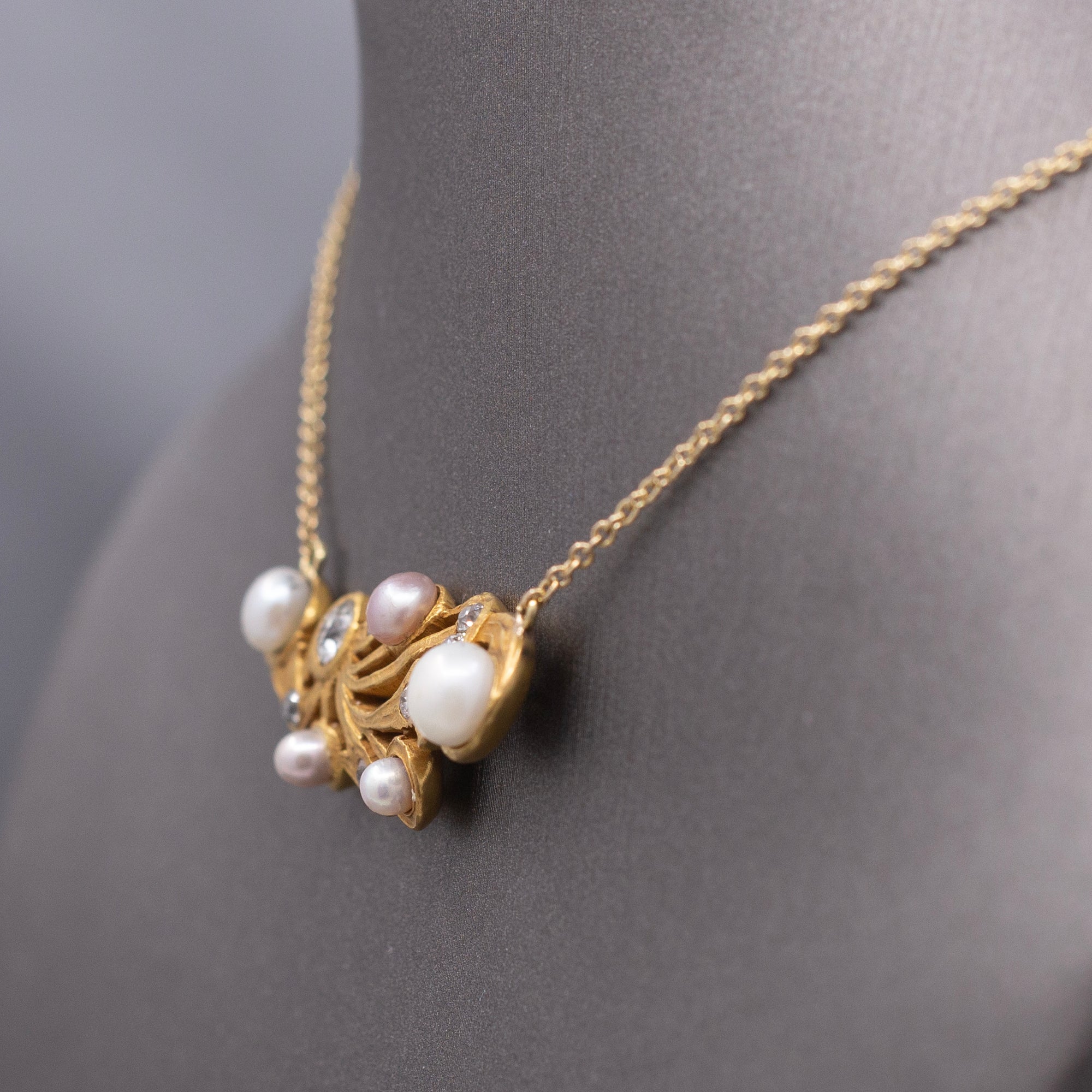 Exquisite Art Nouveau Diamond and Pearl Necklace in 14k Yellow Gold