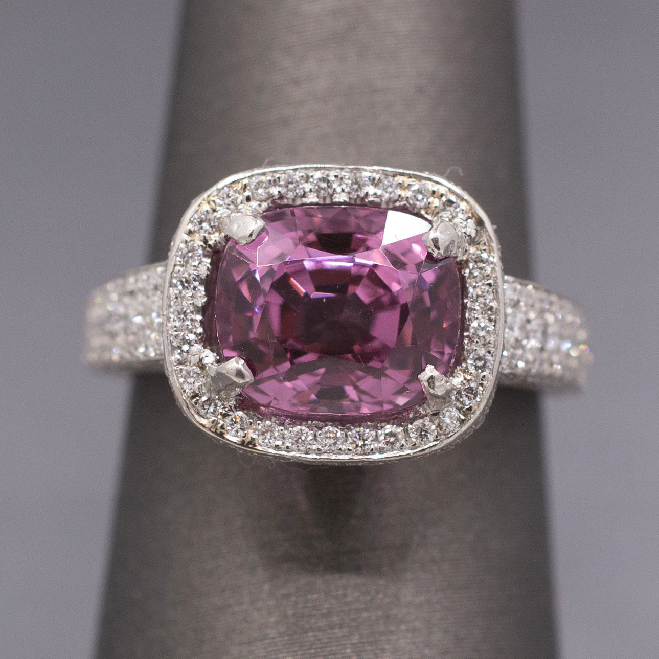 Exquisite Pink Plum Purple Spinel and Diamond Ring in Platinum