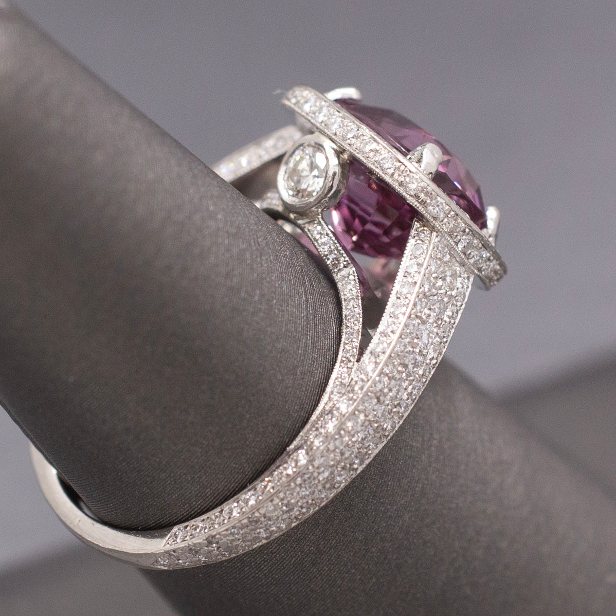 Exquisite Pink Plum Purple Spinel and Diamond Ring in Platinum