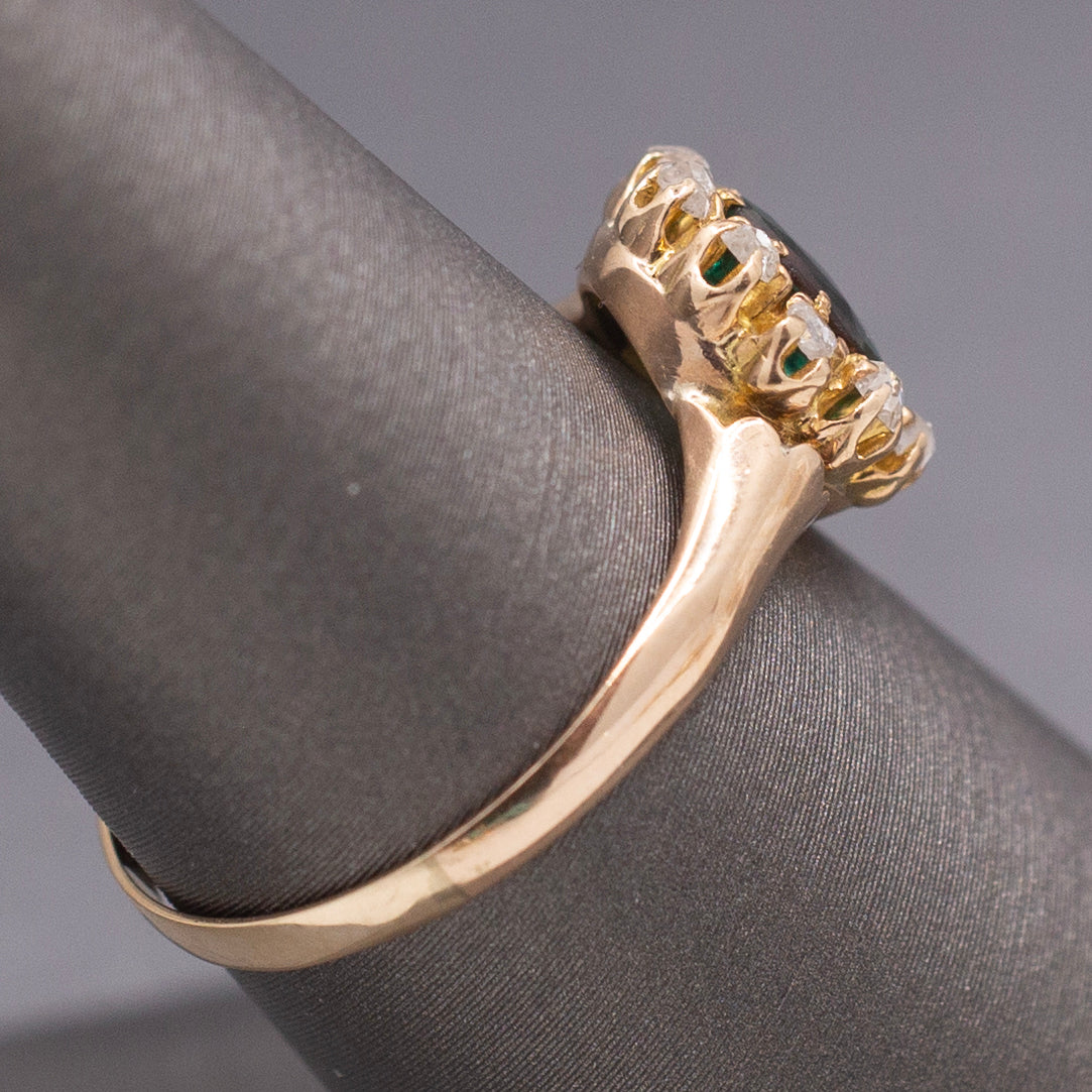 Antique Victorian Emerald and Rose Cut Diamond Ring in 10k Yellow Gold
