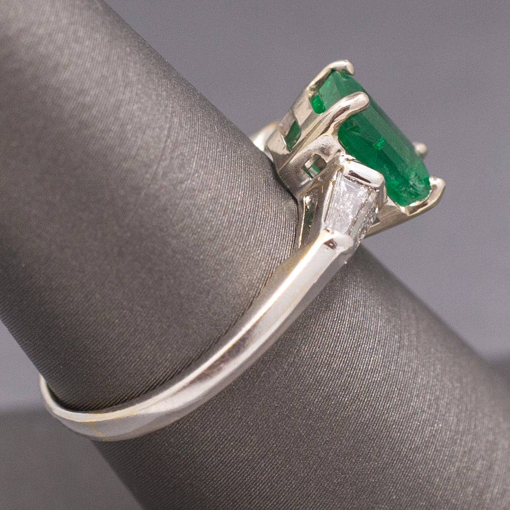 Vintage Emerald Cut Emerald and Baguette Diamond Ring in 18k White Gold