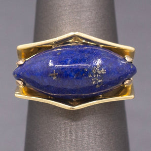 Vintage Modernist Lapis Lazuli East West Set Ring in 18k Yellow Gold