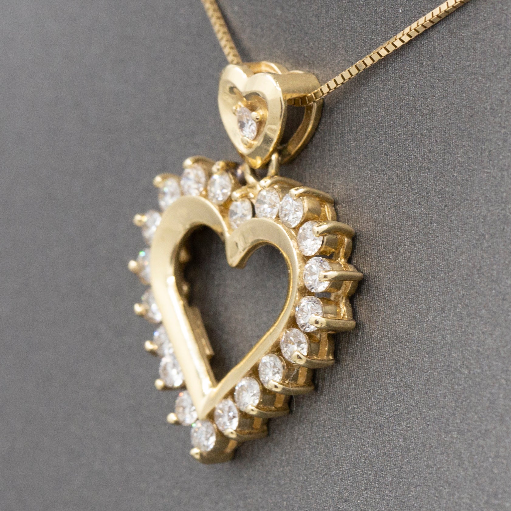 Sparkling Diamond Heart Pendant Necklace in 14k Yellow Gold