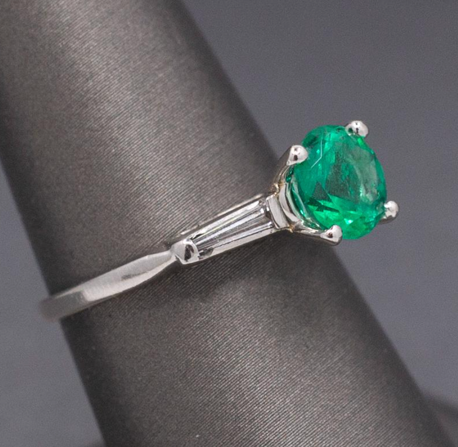 Vintage Natural Round Emerald and Baguette Diamond Ring in Platinum