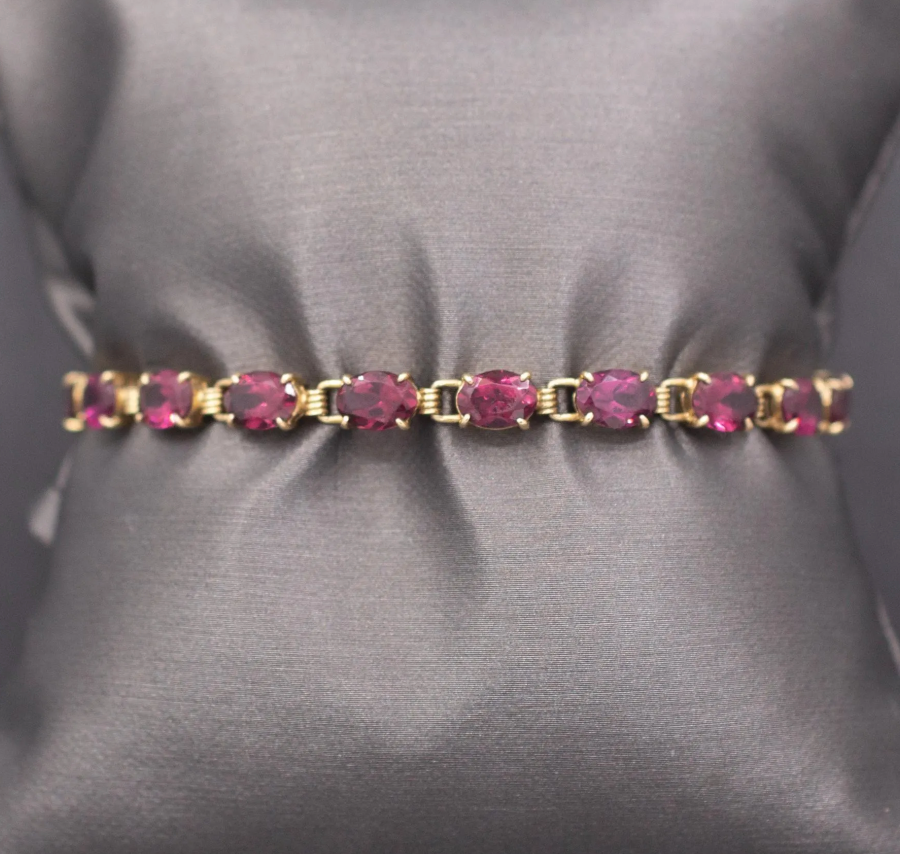 Sparkling Vintage Rhodolite Garnet Tennis Bracelet in 14k Yellow Gold